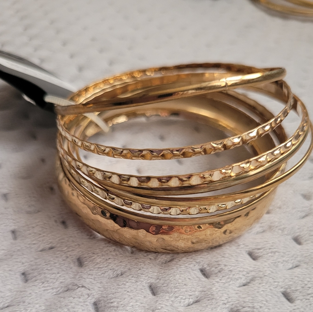 Gold Bangle Set - Picture 2 of 3